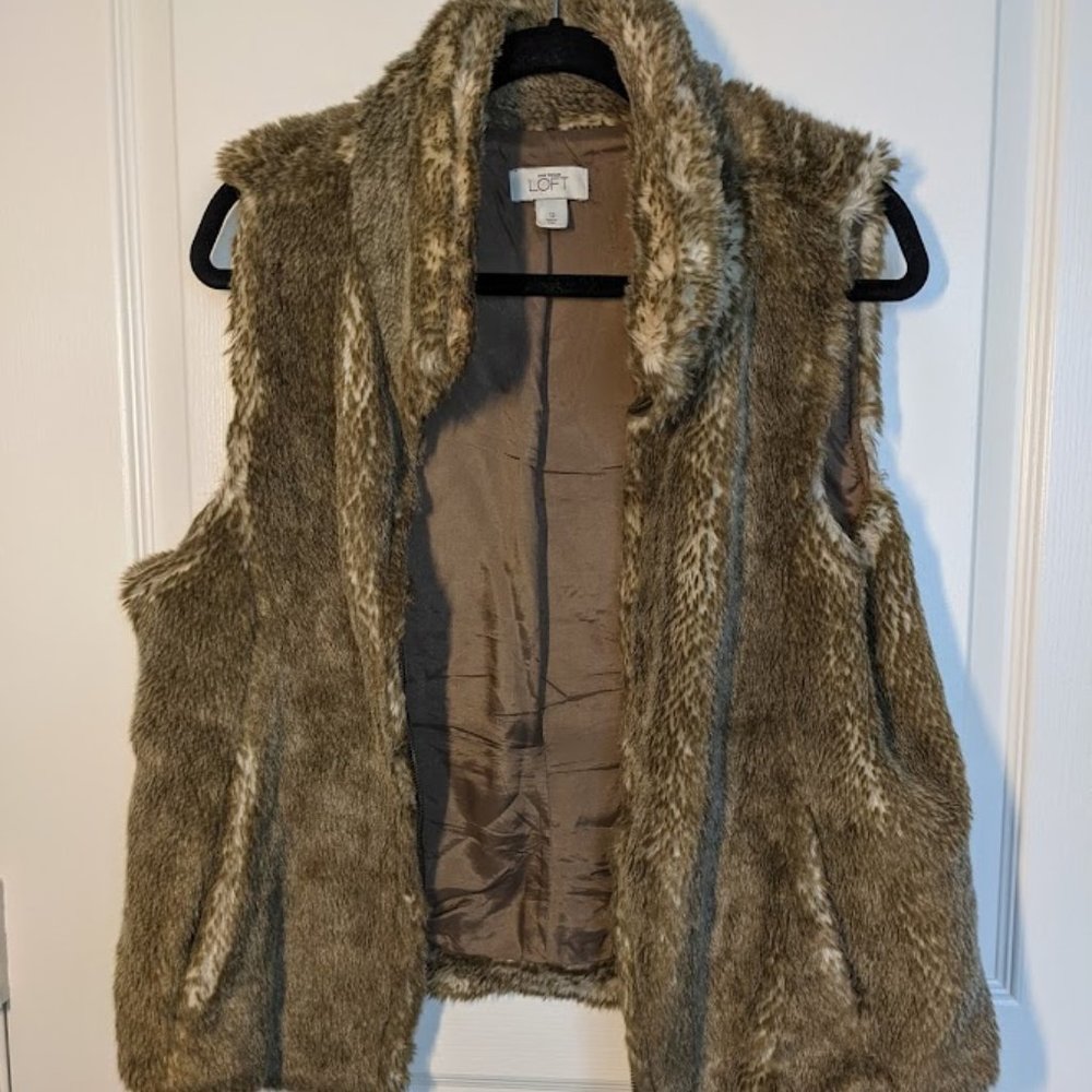 Vintage Anne Taylor Loft Faux Fur Vest